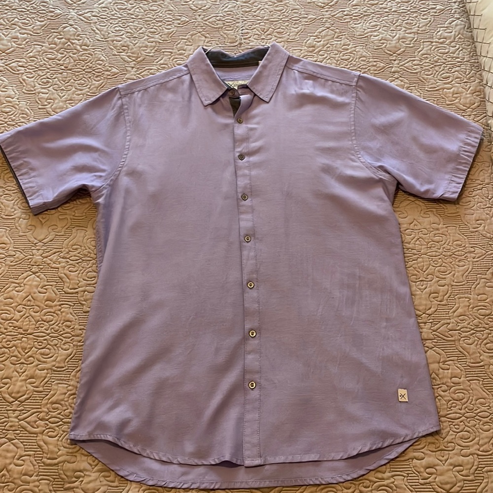 Men’s Casual Button Up Shirt